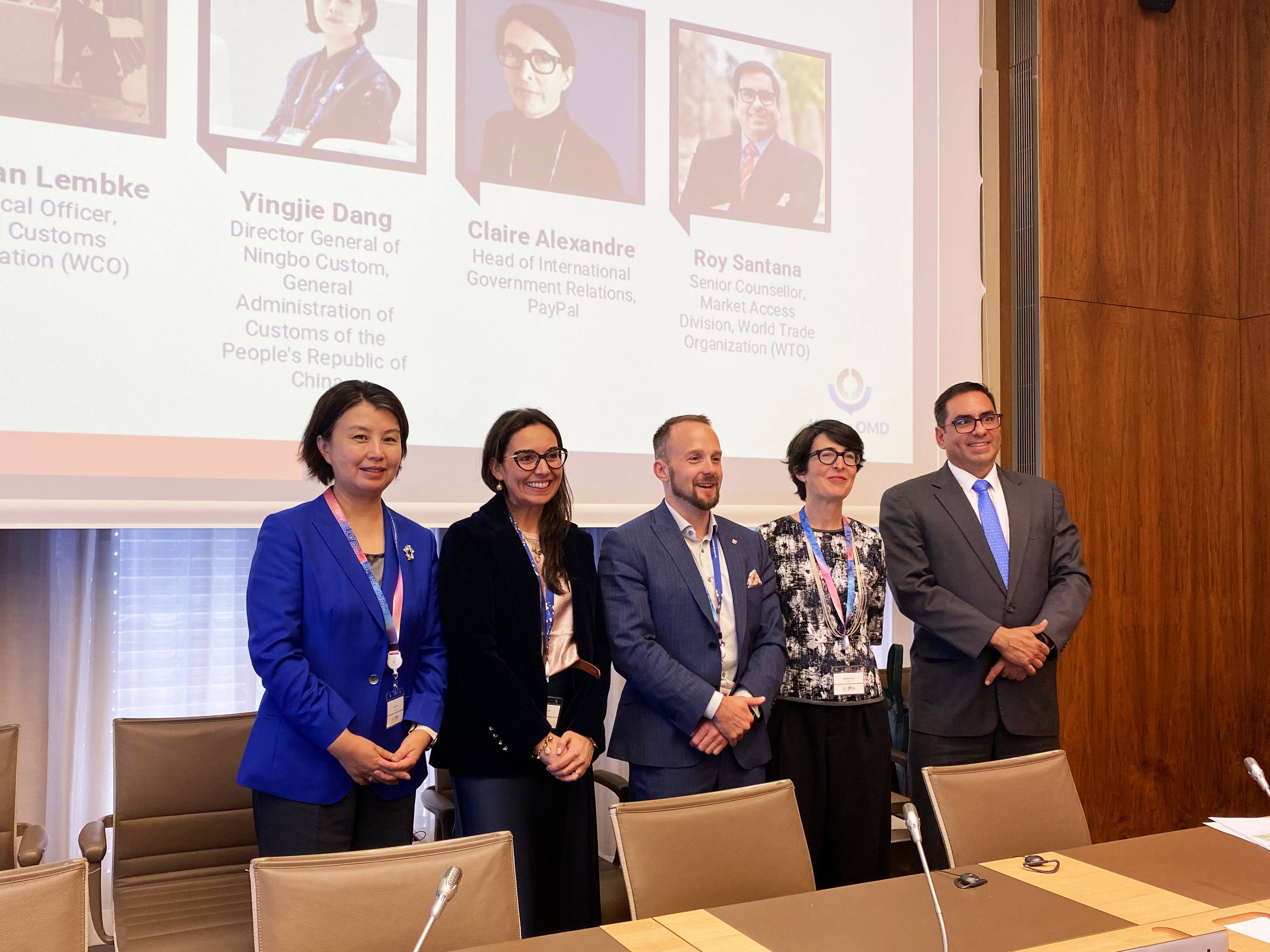 picture of an iphone featuring a screengrab from a paypal app